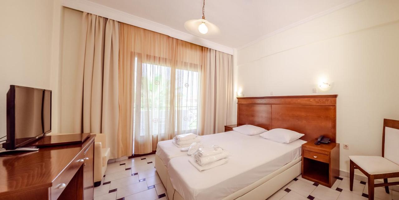 Hotel Tresor Sousouras Hanioti Pokój zdjęcie
