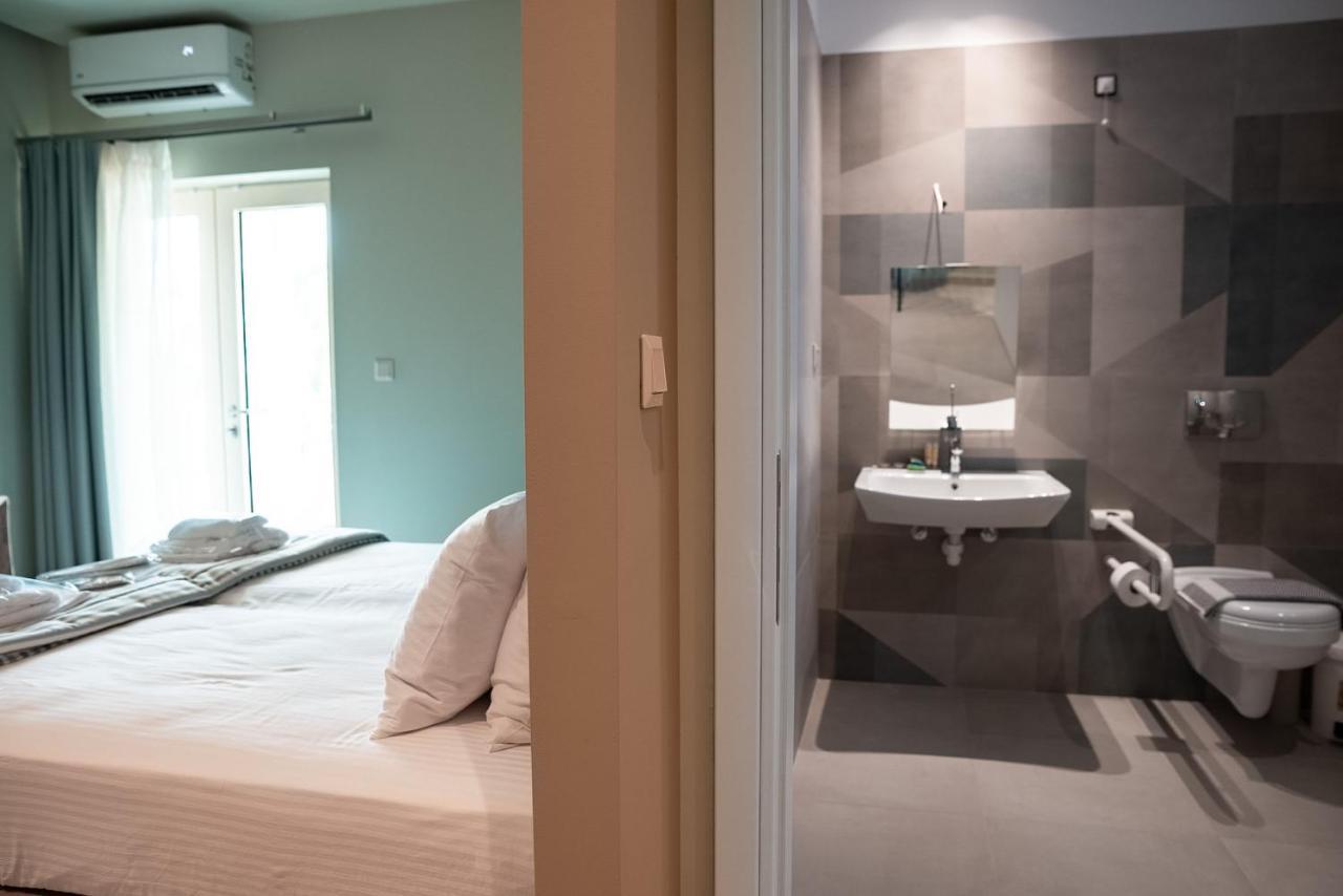 Hotel Tresor Sousouras Hanioti Zewnętrze zdjęcie