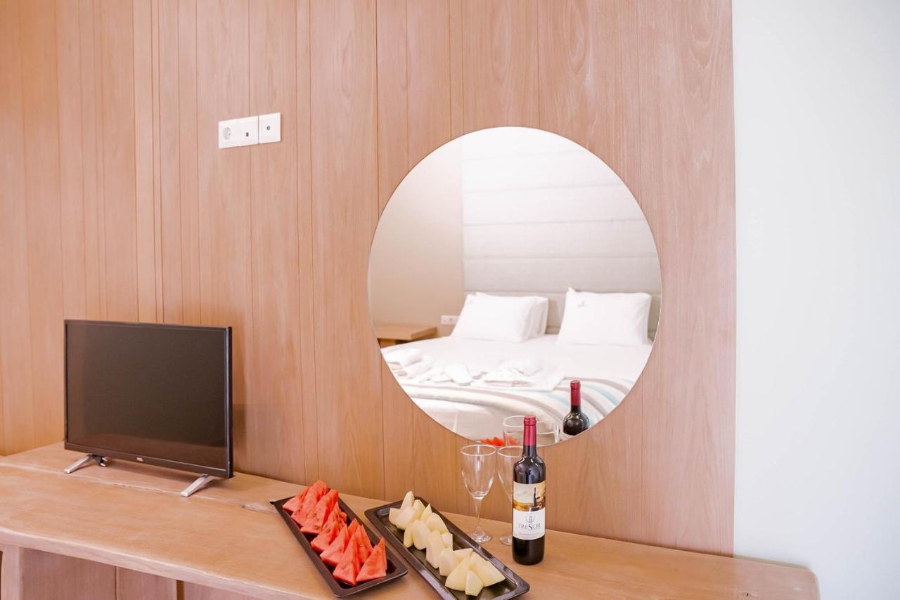Hotel Tresor Sousouras Hanioti Zewnętrze zdjęcie