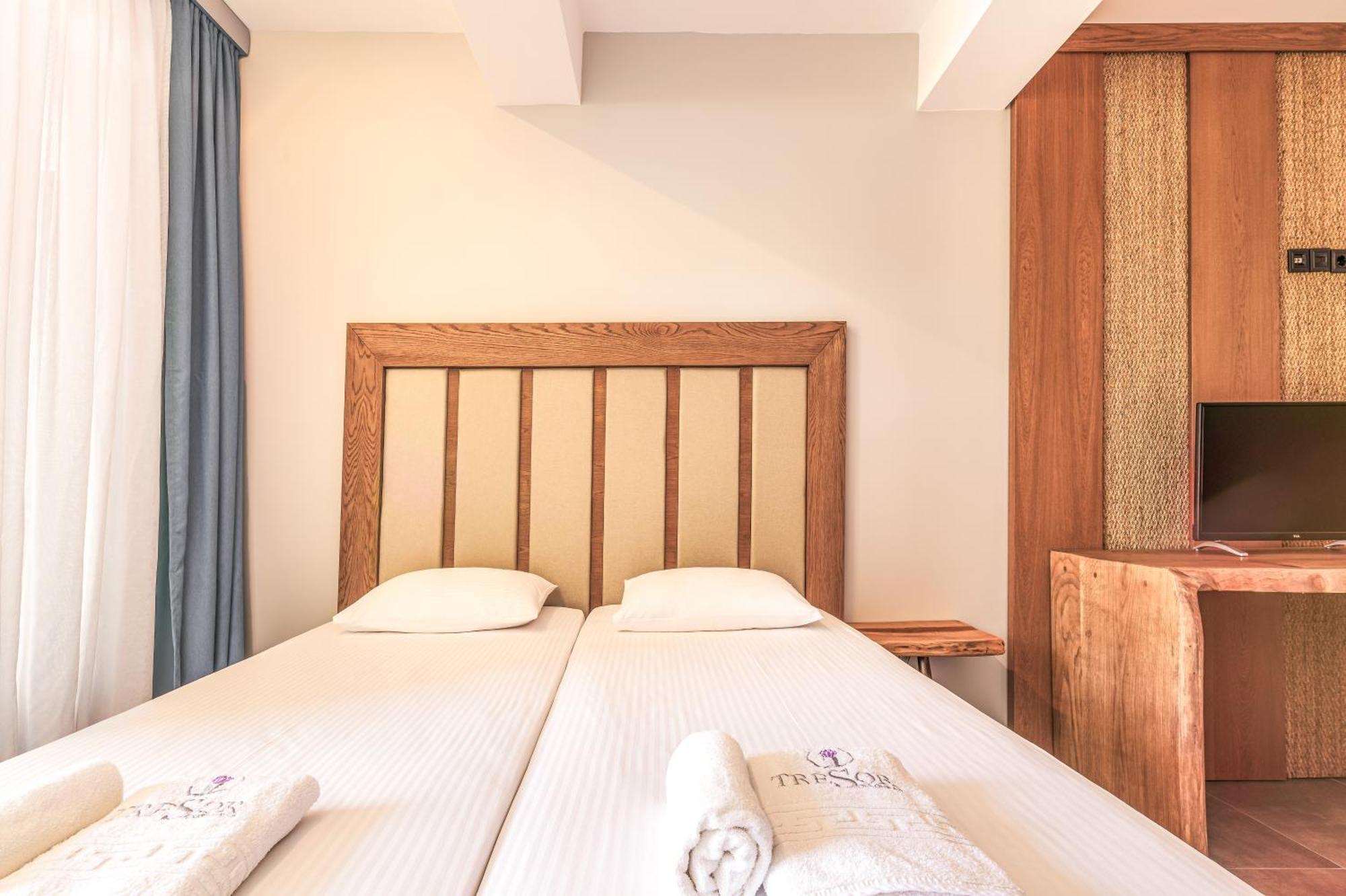 Hotel Tresor Sousouras Hanioti Zewnętrze zdjęcie