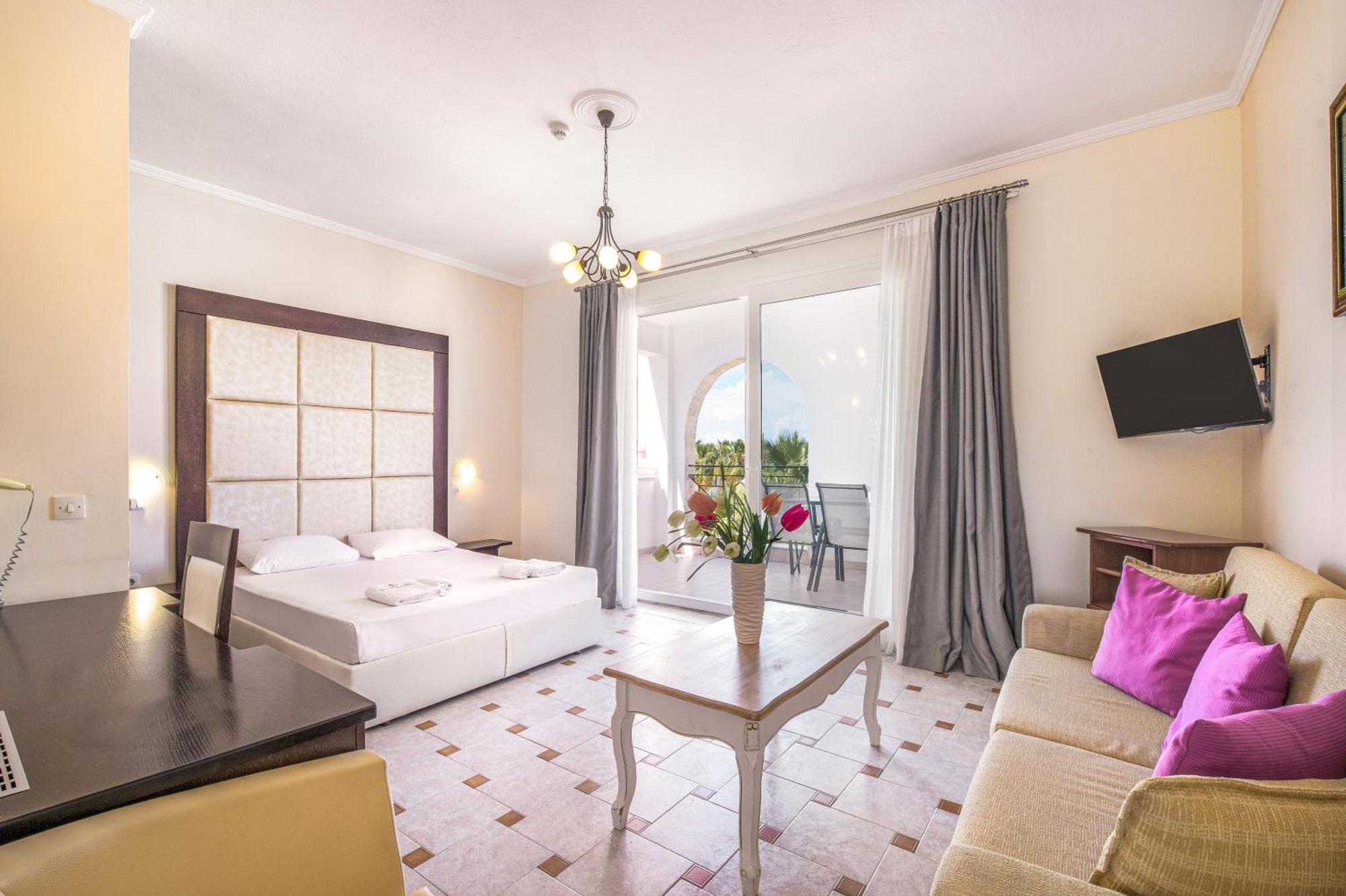 Hotel Tresor Sousouras Hanioti Zewnętrze zdjęcie